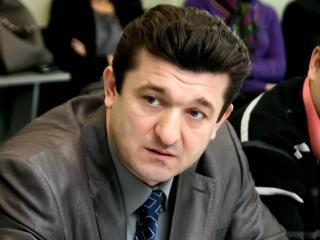 Этим летом Юрия Мунтяна исключили из Исполкома партии.
