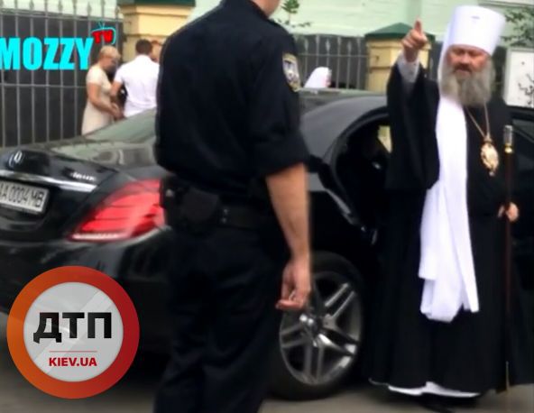 Данное ЧП произошло в Киеве в июле у Киево-Печерской лавры.
