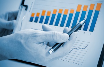 Deficitul balanței comerciale a Moldovei cu țările UE, în anul 2013, a constituit 1 mld. 331,9 mil. dolari sau cu 1,9% mai mult decît în anul precedent.