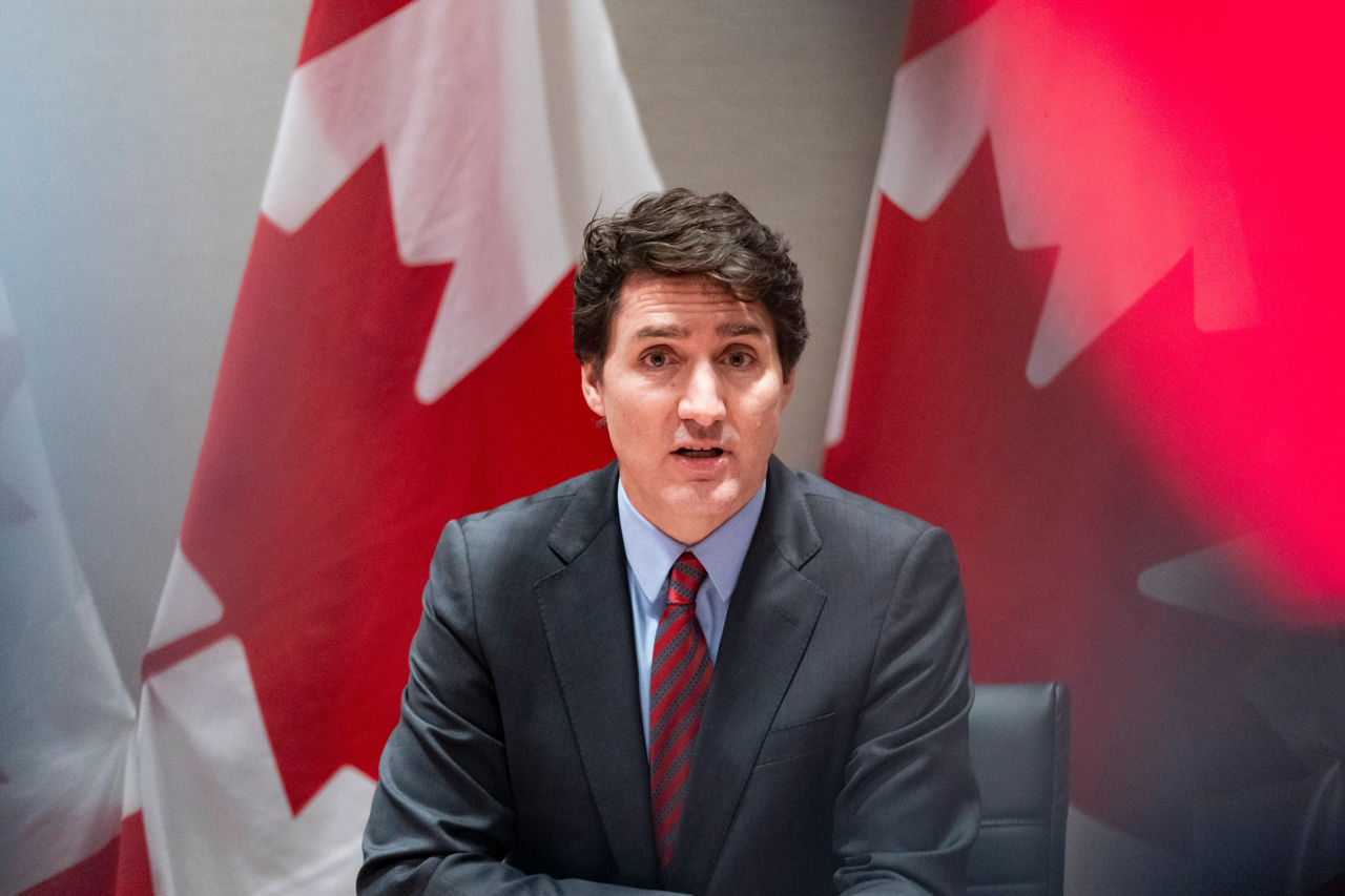 Trudeau l-a avertizat pe Trump privind războiului comercial: Veți cumpăra mai mult din Rusia și China.