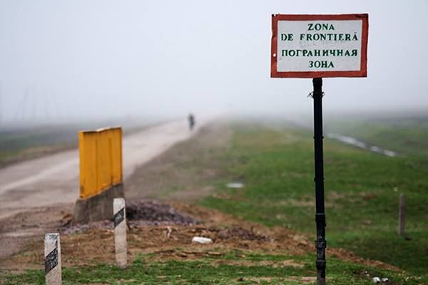 Всего за указанный период времени государственную границу пересекли 294 тысячи 717 человек.  Фото: novosti.protv.md