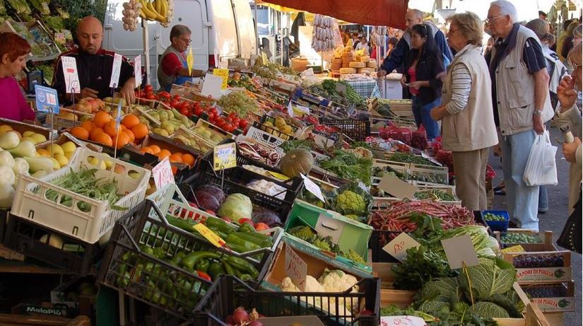 Произошедшие изменения способствовали тому, что цены на продукты питания держатся на одном уровне. Прогнозируемая инфляция в 2014 году составит 1,5%.