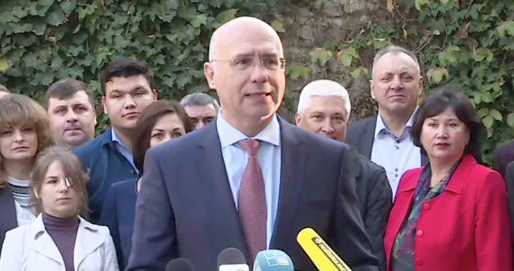 Председатель Демократической партии Молдовы Павел Филип. 