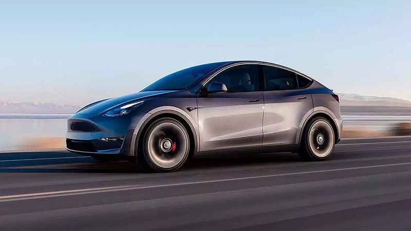В январе Tesla снизила цены на свои автомобили на всех рынках.