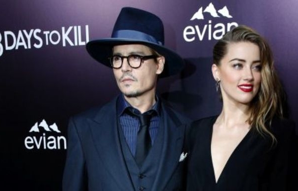 Johnny Depp mai are doi copii, Lily Rose Melody, 12 ani, şi Jack John Christopher, 10 ani, din relaţia cu vedeta franceză Vanessa Paradis (41 ani).