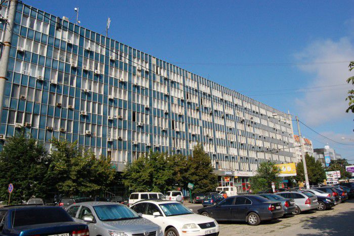 Instutuțiile de stat - intermediarii afacerilor private. Foto: unimedia.info