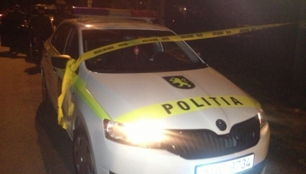 Arest la domiciliu de 30 de zile pentru suspecții care l-au bătut și sechestrat pe un bărbat de 30 de ani.