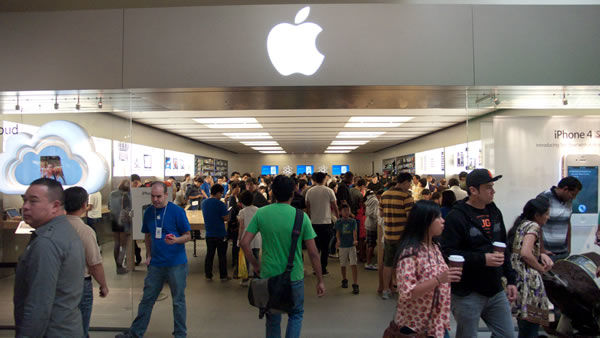 Apple позволит пользователям узнавать о собираемых о них сведениях.