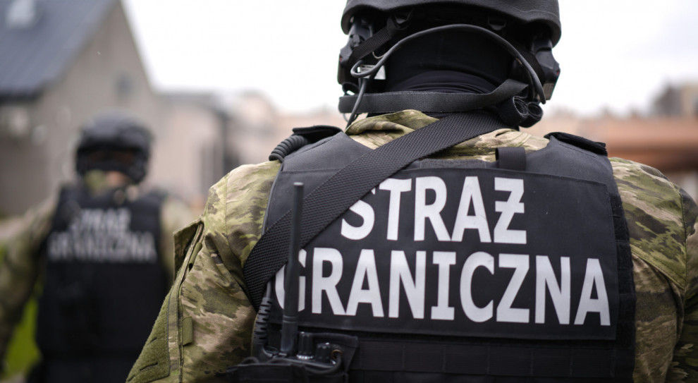 Украина выдала Польше подозреваемого в организации незаконной миграции молдаванина.