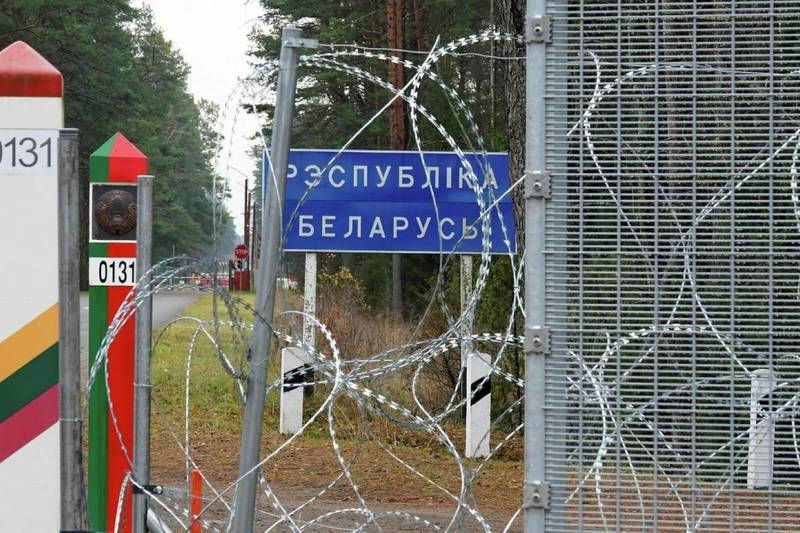 СМИ: Беларусь строит фортификации у границы с Литвой.
