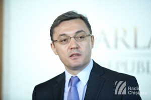Acest lucru, însă, susţine şeful Legislativului nu trebuie să perturbeze activitatea deputaţilor.