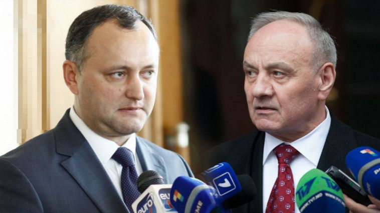 Nicolae Timofti l-a felicitat pe Igor Dodon şi l-a invitat la o discuţie. Foto: agora.md