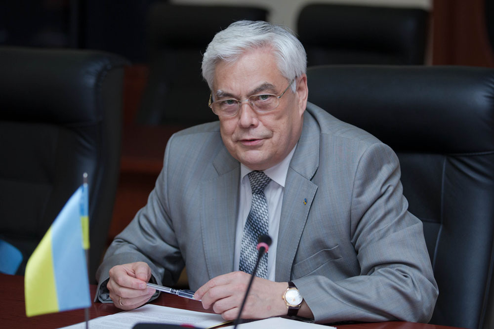 Сергей Пирожков заметил, что Украина всегда проводила последовательную политику и выступала за целостность Молдовы.