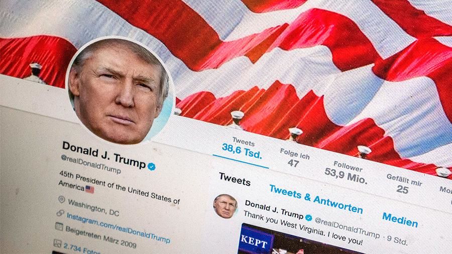 Личный аккаунт Трампа в Twitter лишится привилегий с 20 января.