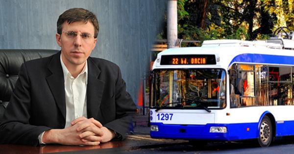 Экс-примар столицы задался вопросом о том, зачем привозят и собирают троллейбусы, если о них не заботятся. Фото: stiri.md.