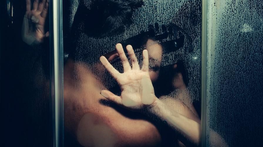 Cum satisfacţia sexuală influenţează activitatea profesională. Foto: joyce-marter.com