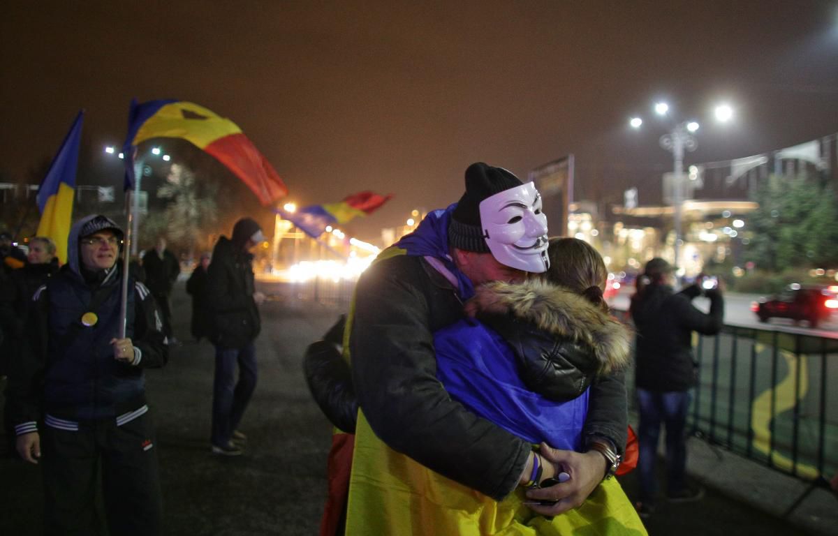 В Бухаресте прошли новые антиправительственные протесты.