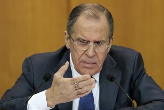 O coalitie internationala formata din zeci de tari si coordonata de Statele Unite efectueaza raiduri aeriene impotriva pozitiilor din Irak si Siria ale organizatiei teroriste Stat Islamic.