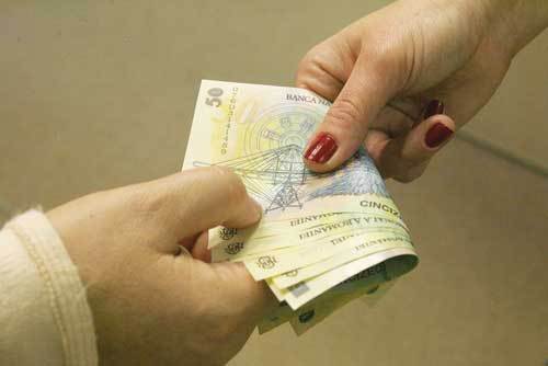 Luni dimineață, aceasta a fost prezentă la careul solemn dedicat începerii noului an școlar.