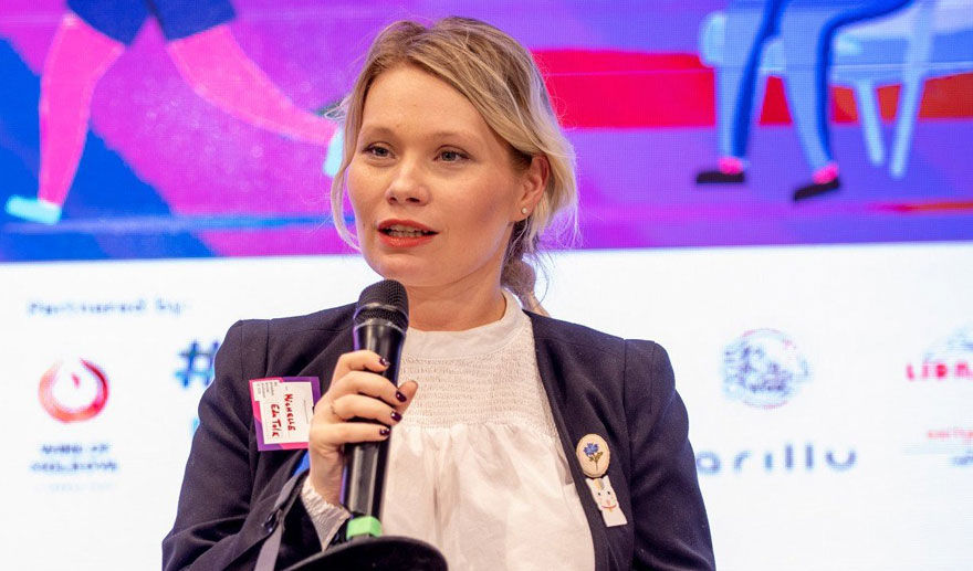 Госсекретарь пояснила семейный доход а 2,2 млн леев: У меня не было параллельных зарплат.