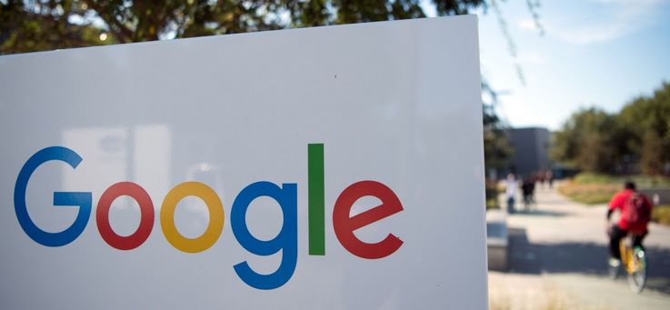 Google нанимает сотрудников по результатам 4-х собеседований