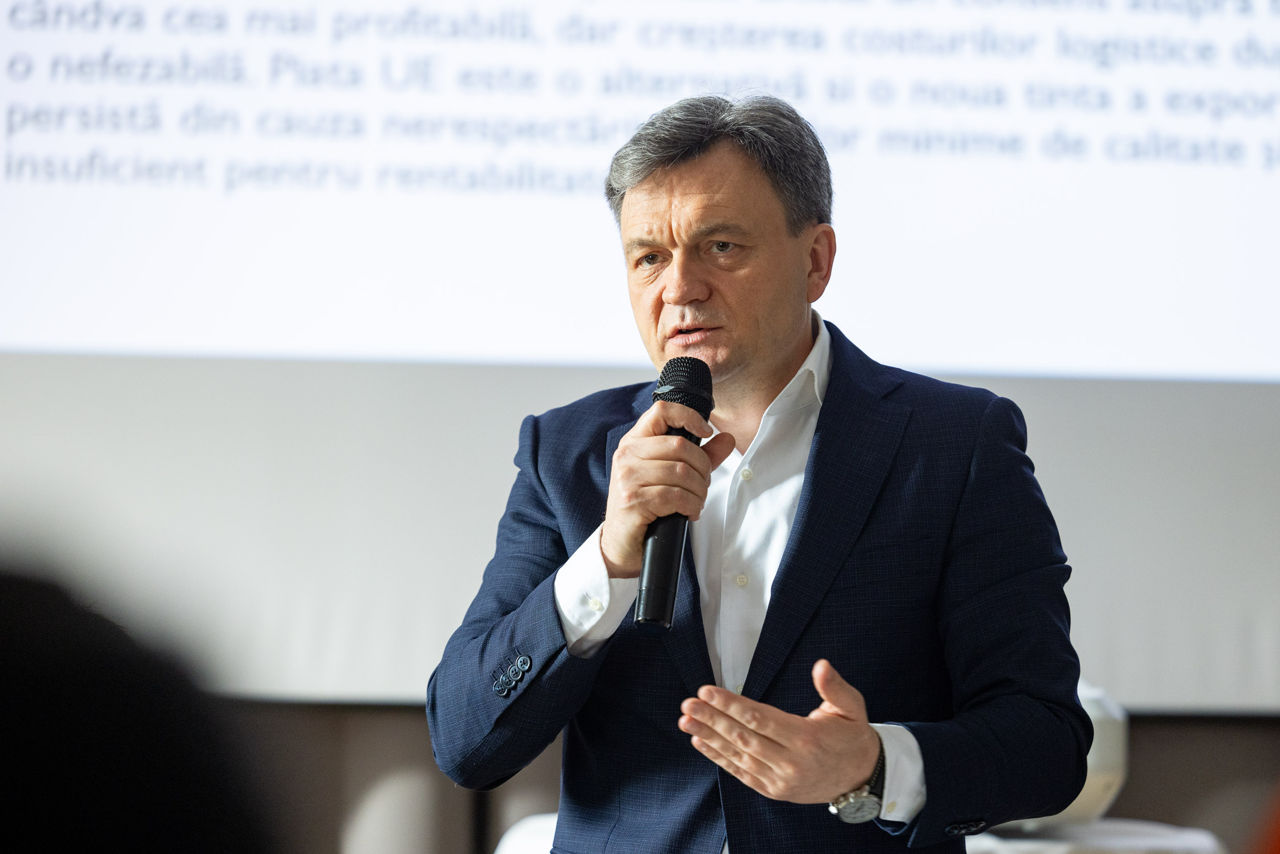 Дорин Речан участвовал в общем собрании Национальной федерации фермеров Молдовы.