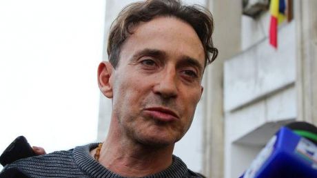 Primarul orașului Constanța, Radu Mazăre, a fost reținut aseară, după ce a fost audiat timp de câteva ore la Direcția Națională Anticorupție.