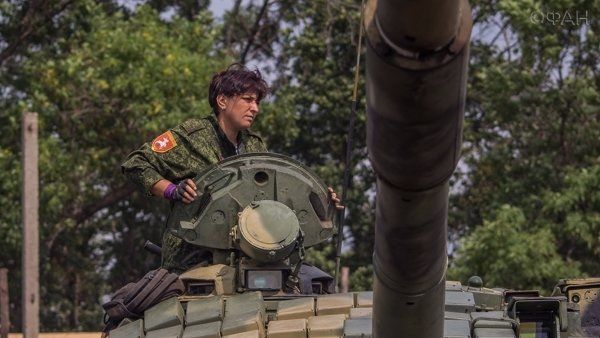 Командир женского танкового экипажа ДНР перешла на сторону Украины.
