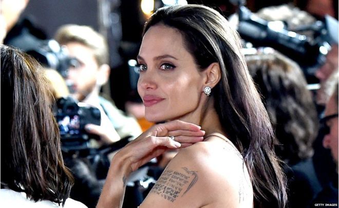 Scandal: Angelina Jolie acuză de hărţuire sexuală un producător. Foto: BBC