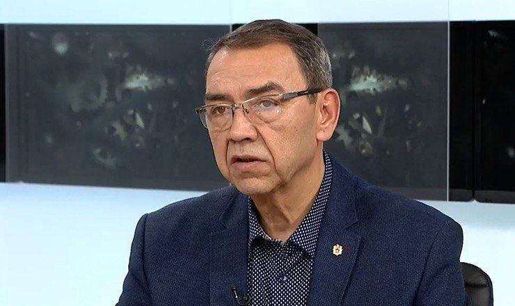 Председатель парламентской комиссии по контролю за публичными финансами Владимир Головатюк.