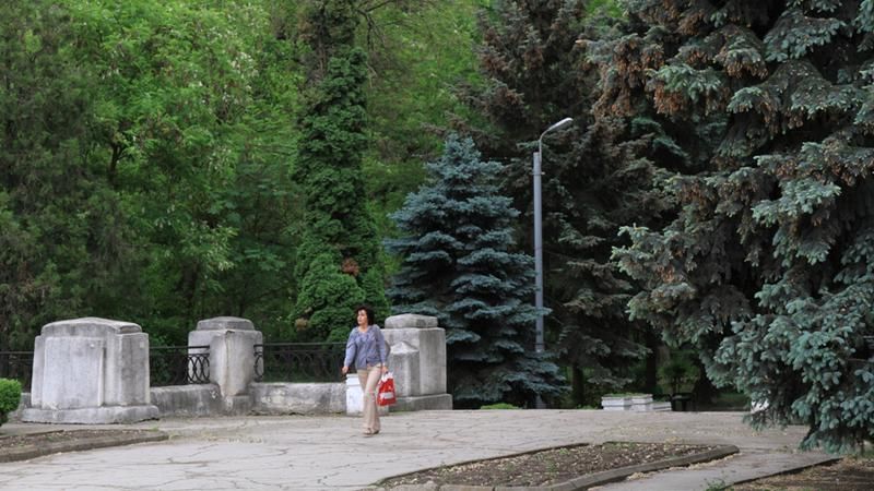 Парк «Alunelul» был построен в 60-х годах прошлого века, его площадь составляет 6,72 га.  