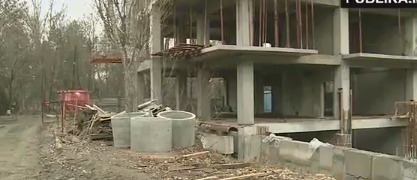 Республиканский детский центр Artico жалуется на потерю участка земли, на котором уже началось строительство высотки.