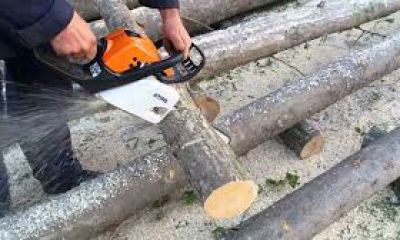 Мужчина в Каменке случайно перерезал себе горло бензопилой.