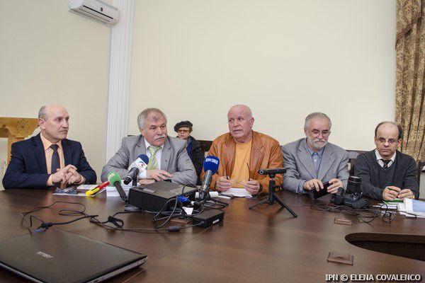 Участники отметили необходимость совершенствования законодательства в области индустрии туризма.
