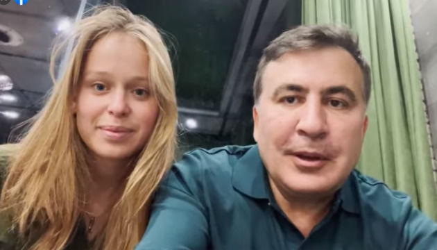 Девушка Саакашвили заявила о его критическом состоянии.