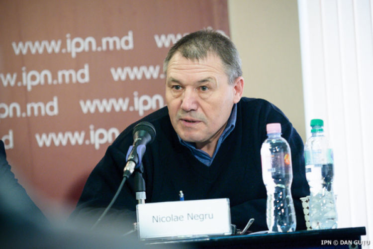 Политический комментатор и редактор Николае Негру.