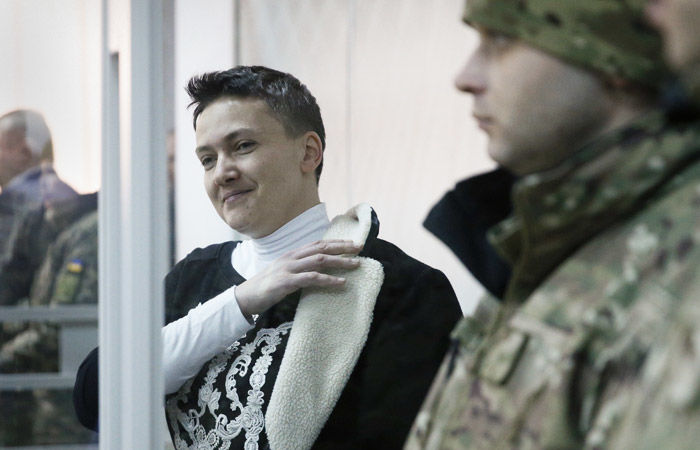 Савченко в суде объявила голодовку.