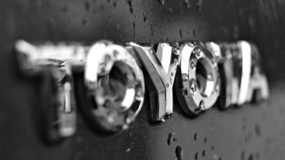 Серийная Toyota на водородных топливных элементах появится в 2015 году.  Фото: re-smi.ru