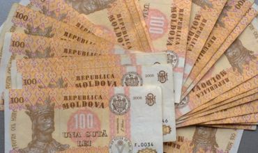 În toate cazurile menționate contravenienţii riscă o amendă de 3.000 lei. Foto: canal2.md