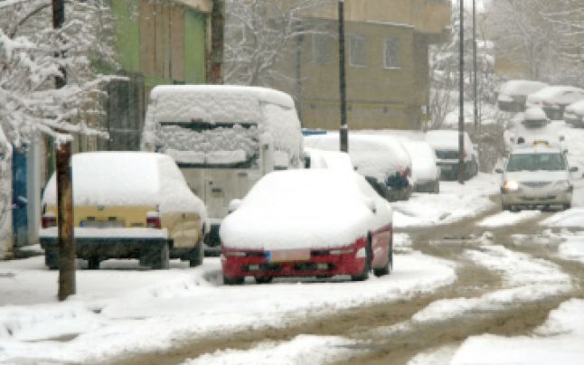 În majoritatea țărilor de pe mapamond cu climat rece majoritatea șoferilor obișnuiesc să încălzească automobilele în timpul rece al anului.