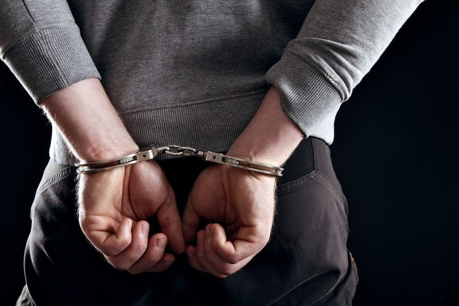 Из квартиры 24-летней тираспольчанки тогда пропали деньги в разной валюте, на сумму 4 тысячи долларов США.