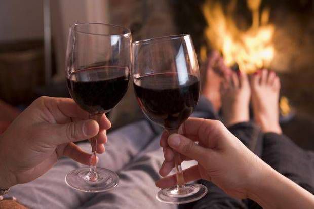 Vinurile spumante, dar și cele spumoase, nu trec testul timpului cu brio. Foto: Romaniatv.net