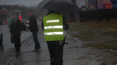 Tragedia s-a produs aseară, când militarul a fost găsit în dormitor în stare de inconştienţă.