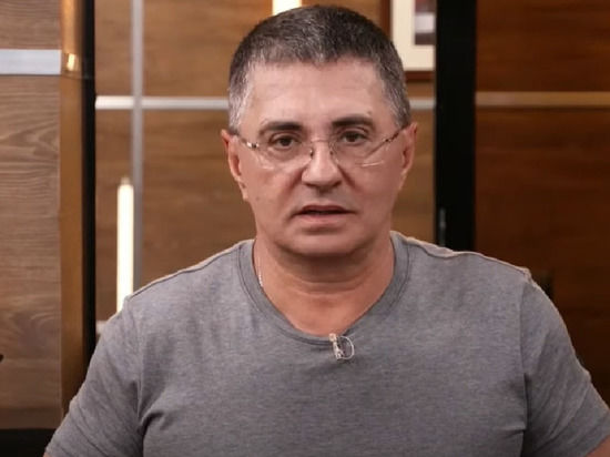 Доктор Мясников высказался о последствиях дистанционного обучения.