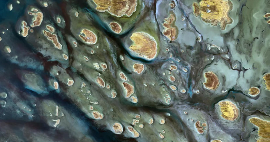 Un lac fantomă misterios, descoperit în Australia: Strălucirea sa a fost observată din spațiu.