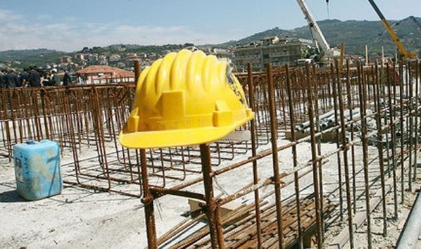 Potrivit ministrului italian, cei peste un milion de români din Italia demonstrează că imigranţii pot deveni antreprenori şi pot contribui la depăşirea crizei economice din peninsulă.
