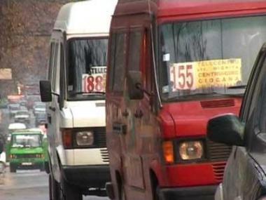 Propunerile Poliţiei Rutiere de obligare a transportatorilor auto de călători să instaleze în unităţile de transport camere video. Foto: timpul.md