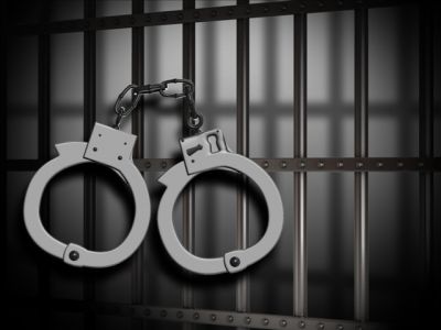 Растратчика приговорили к семи годам лишения свободы. Фото: rus-obr.ru