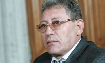 "Chiar și în perioada de guvernare comunistă nu a fost atîta corupție în Guvern", a declarat Ghimpu.