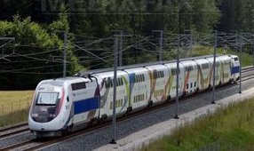 Zeci de mii de călători, blocaţi din cauza perturbării traficului feroviar în Franţa (Imagine: AFP - MediafaxFoto)